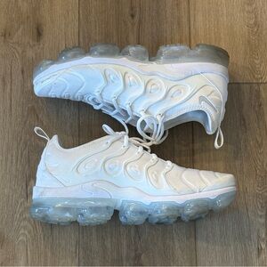 Nike Air VaporMax Plus Triple White – Men’s Size 11